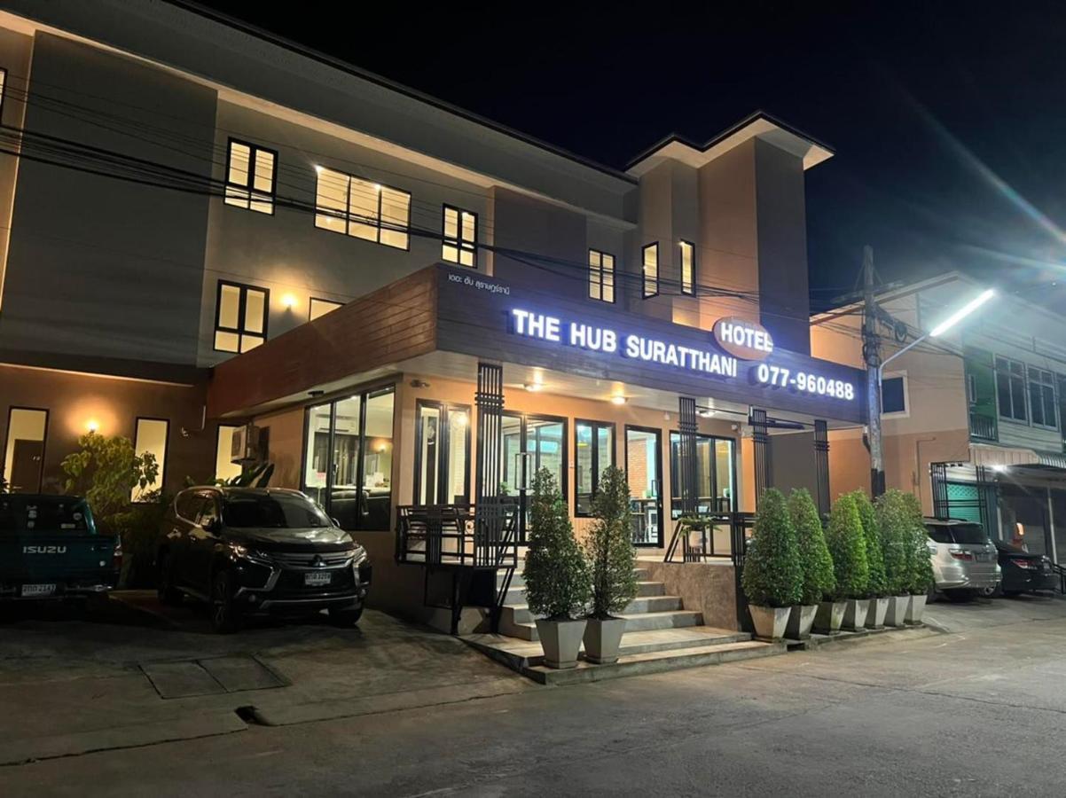 The Hub Suratthanl Сураттхани Экстерьер фото